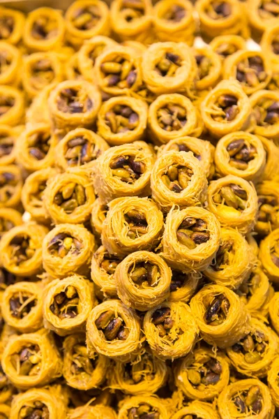 Turkish Sweets in Spice Bazaar, Istanbul — Stock Photo, Image
