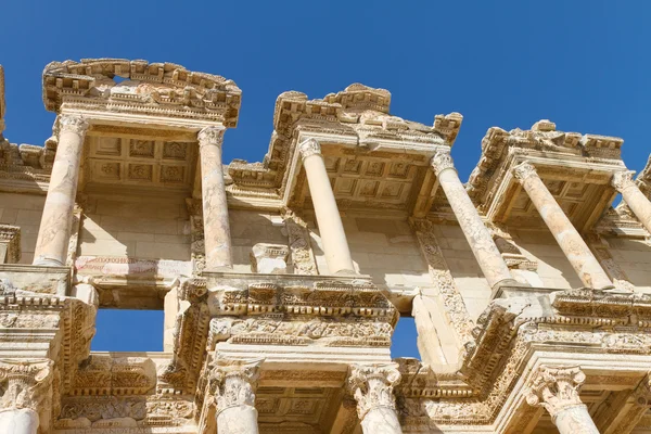 Bibliotek med celsus i Efesos, Turkiet — Stockfoto