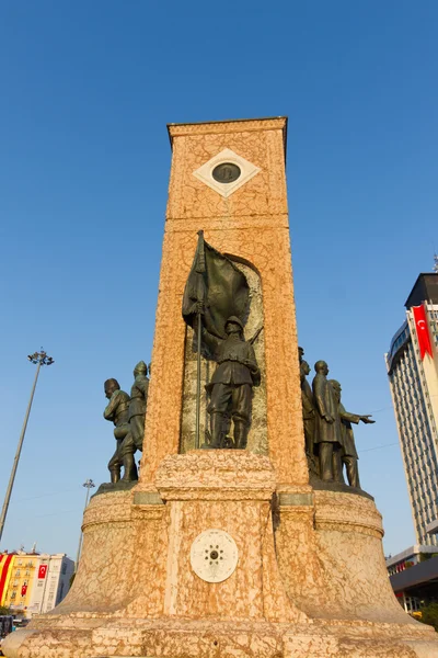 Taksim monument av Republiken — Stockfoto