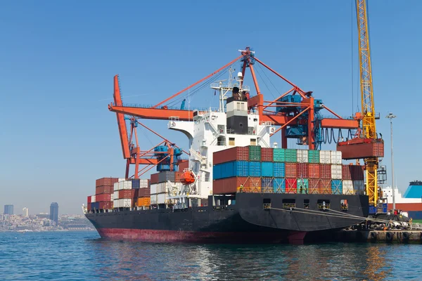 Containerschiff — Stockfoto