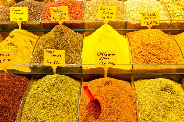 Especiarias de Spice Bazaar, Istambul — Fotografia de Stock