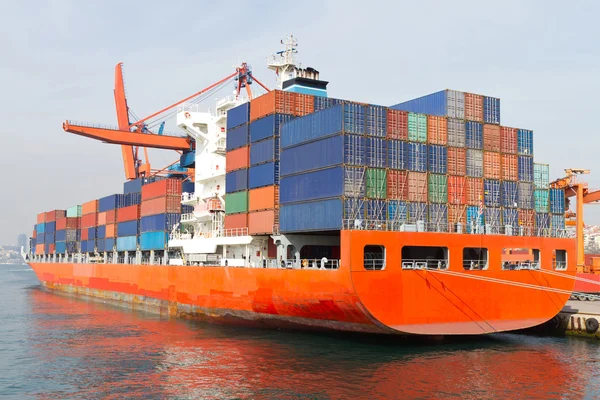 Containerschiff — Stockfoto