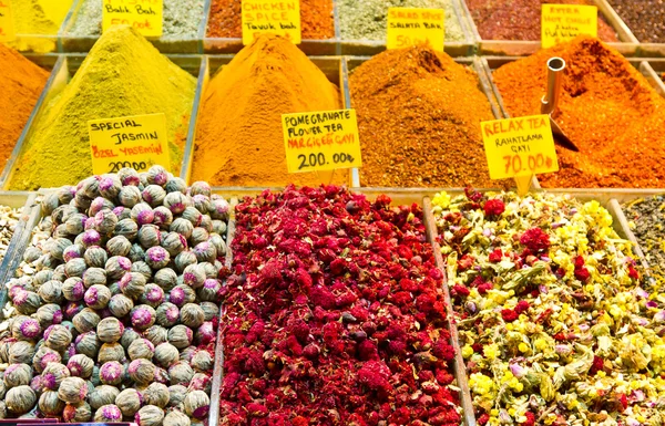 Teas and Spices in Spice Bazaar — Stock Photo, Image