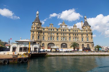 Haydarpaşa tren istasyonu