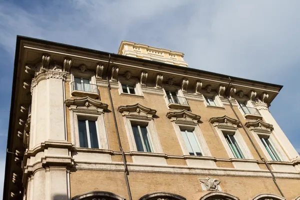 Gammal byggnad från Rom, Italien — Stockfoto