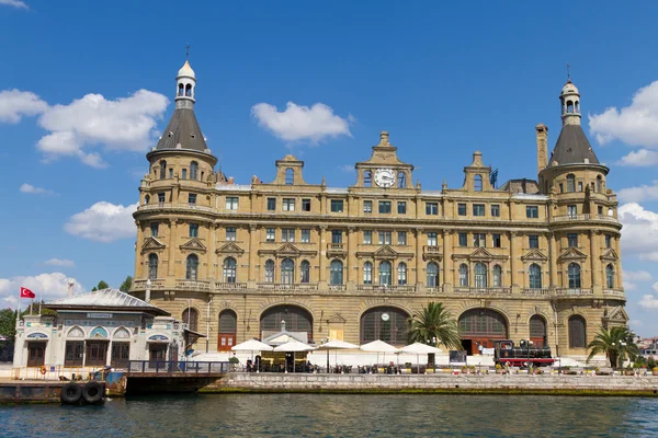 Haydarpaşa tren istasyonu