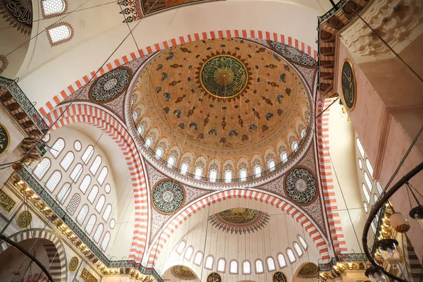 土耳其伊斯坦布尔Suleymaniye清真寺圆顶 — 图库照片