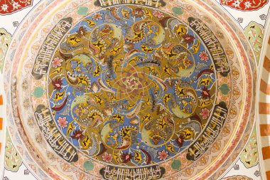 uc serefeli Camii avlusu, edirn gelen bir kubbe iç görünüm