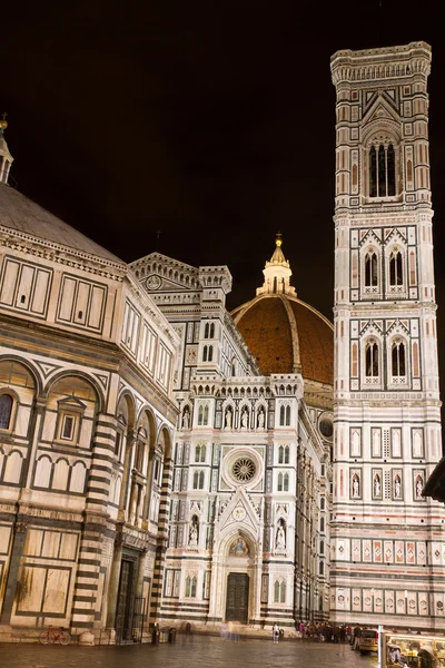 Florencie a giotto campanile, Florencie, Itálie — Stock fotografie