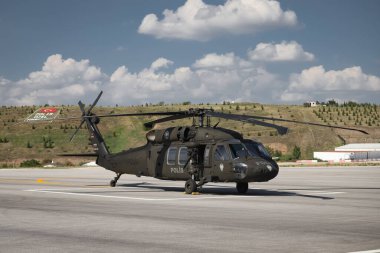 ANKARA, TURKEY - 26 Haziran 2021: Türk Polisi Sikorsky S-70 performans sergiliyor