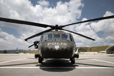 ANKARA, TURKEY - 26 Haziran 2021: Türk Polisi Sikorsky S-70 performans sergiliyor
