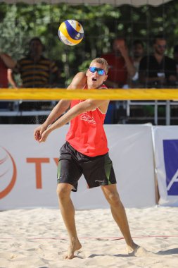 IZMIR, TURKEY - 11 Temmuz 2021: Macaristan (Mikulass Koch ve Szabo) - İtalya (Hanni, T. ve Fusco) 3..