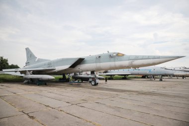 KIEV, UKRAINE - Oleg Antonov Devlet Havacılık Müzesi 'nde Ukrayna Hava Kuvvetleri Tupolev Tu-22M3