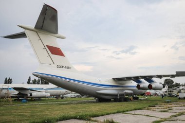 KIEV, UKRAINE - AĞUSTOS 01, 2021: Aeroflot IL-76MD Oleg Antonov Devlet Havacılık Müzesinde sergilendi