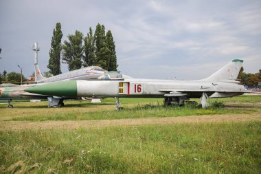 KIEV, UKRAINE - Oleg Antonov Devlet Havacılık Müzesi 'nde sergilenen Sovyetler Birliği Hava Kuvvetleri Sukhoi Su-15TM Flagon