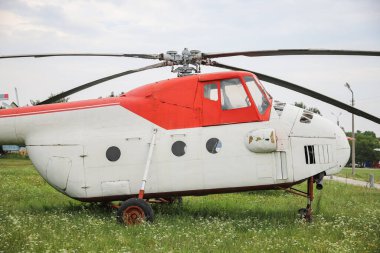 KIEV, UKRAINE - HAZİRAN 01, 2021: Aeroflot Mil Mi-4 Hound Oleg Antonov Devlet Havacılık Müzesinde sergilendi