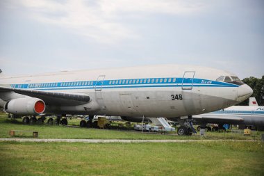 KIEV, UKRAINE - AĞUSTOS 01, 2021: Aeroflot Ilyushin IL-86 Oleg Antonov Devlet Havacılık Müzesinde sergilendi
