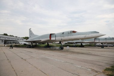 KIEV, UKRAINE - Oleg Antonov Devlet Havacılık Müzesi 'nde Ukrayna Hava Kuvvetleri Tupolev Tu-22 M