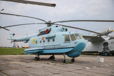 KIEV, UKRAINE - Ağustos 01, 2021: Ukrayna Donanma Mil Mi-14BT Haze Oleg Antonov Devlet Havacılık Müzesi 'nde sergilendi