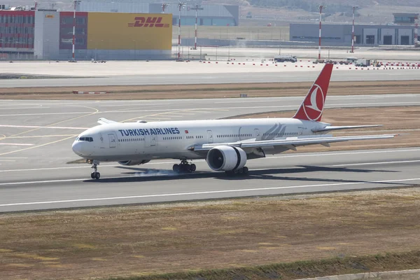 Istanbul Turkey August 2021 Turkish Airlines Boeing 777 3F2Er 40795 — стоковое фото