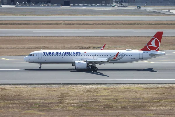 Istanbul Turquie Août 2021 Atterrissage Airbus 321 271Nx 8740 Turkish — Photo