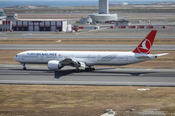 Istanbul Türkei August 2021 Boeing 777 3F2Er 44120 Der Turkish — Stockfoto