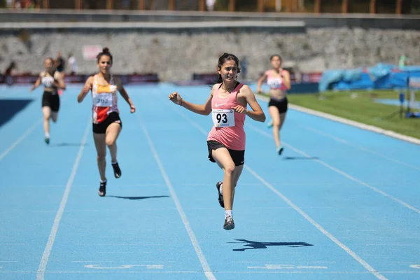 Istanbul Turquía Agosto 2021 Atleta Indefinido Corriendo Durante Las Competiciones —  Fotos de Stock