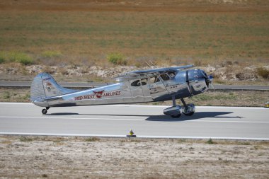 ESKISEHIR, TURKEY - 12 Eylül 2021: M.S.O Hava ve Uzay Müzesi Cessna 195 İş Gemisi Sivrihisar SHG Hava Gösterisi
