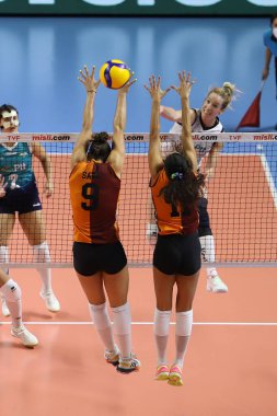 ISTANBUL, TURKEY - Eylül 09, 2021: Burhan Felek Spor Salonu 'nda Galatasaray PTT Sultanlar Ligi maçına karşı