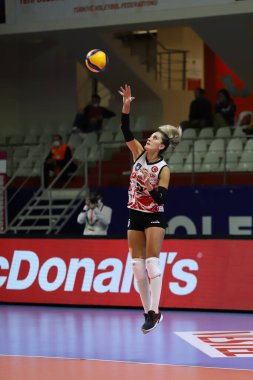 ISTANBUL, TURKEY - SEPTEMBER 09, 2021: Seyma Ercan, Burhan Felek Spor Salonu 'nda Türk Hava Yolları - Aydın Buyuksehir Belediyespor Sultanlar Ligi karşılaşmasında görev yaptı