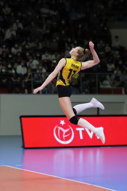 ISTANBUL, TURKEY - EPTEMBER 05, 2021: Isabelle Haak Burhan Felek Spor Salonu 'nda Vakıfbank - Eczacibasi Şampiyonlar Kupası karşılaşmasında servis