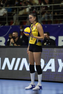 ISTANBUL, TURKEY - SEPTEMBER 05, 2021: Kubra Caliskan Burhan Felek Spor Salonu 'nda Vakıfbank - Eczacibasi Şampiyonlar Kupası karşılaşmasında servis