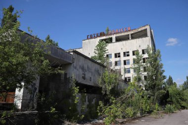 Çernobil Yasak Bölge, Çernobil, Ukrayna 'daki Pripyat Kasabası' ndaki Otel Binası