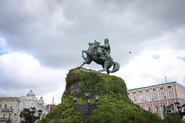 Monumento Bohdan Khmelnytsky Kiev City Ucrania —  Fotos de Stock