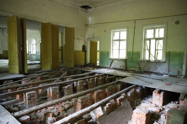 Edifício Abandonado Zona Exclusão Chernobil Ucrânia — Fotografia de Stock