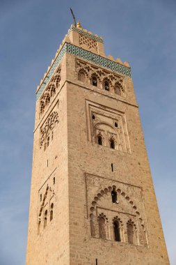 Fas 'ın Marakeş şehrindeki Kutubiyya Camii