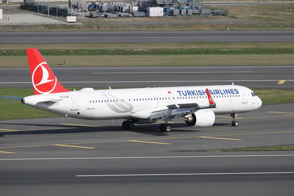 Istanbul Turkey Октября 2021 Turkish Airlines Airbus A321 271Nx 8732 — стоковое фото