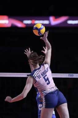 ANKARA, TURKEY - 18 Aralık 2021: Robin De Kruijf, Itambe Minas vs Imoco Volley Conegliano yarı final karşılaşmasında FiVB Voleybol Kadınlar Kulübü Dünya Şampiyonası