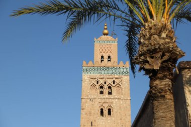 Fas 'ın Marakeş şehrindeki Kutubiyya Camii