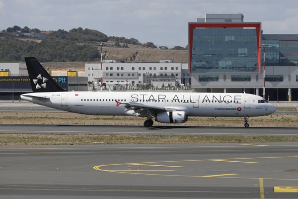 Istanbul Turkey October 2021 Turkish Airlines Airbus A321 231 2823 — 스톡 사진