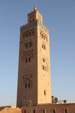 Fas 'ın Marakeş şehrindeki Kutubiyya Camii