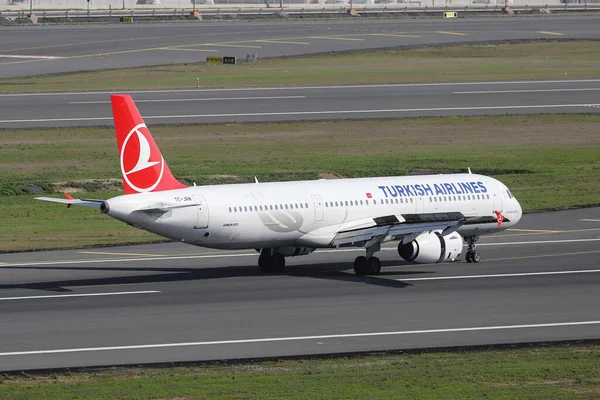 Istanbul Turquie Octobre 2021 Atterrissage Airbus A321 231 4643 Turkish — Photo