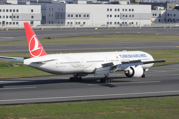 Istanbul Turquía Octubre 2021 Turkish Airlines Boeing 777 3F2Er 44122 —  Fotos de Stock
