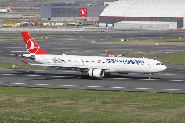 Istanbul Turquie Octobre 2021 Atterrissage Airbus A330 303 1501 Turkish — Photo