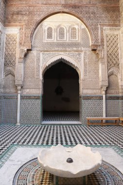 Fas 'ın Fez şehrinde Bou Inania Madrasa