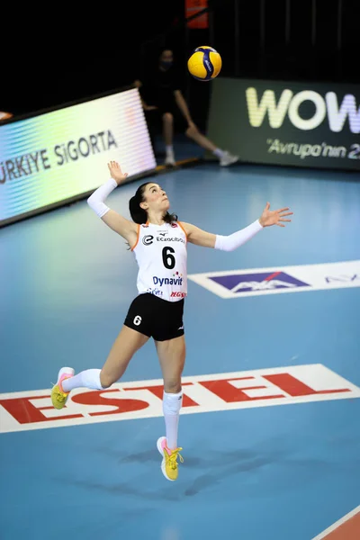 Istanbul Turkey January 2022 Saliha Sahin Serves Vakifbank Eczacibasi Turkish — Stok fotoğraf