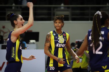 ISTANBUL, TURKEY - 15 Şubat 2022: Fenerbahçe Opet 'te Melissa Vargas, Burhan Felek Spor Salonu' nda Beziers Voleybol Şampiyonlar Ligi Volesi Şampiyonlar Ligi Maçı