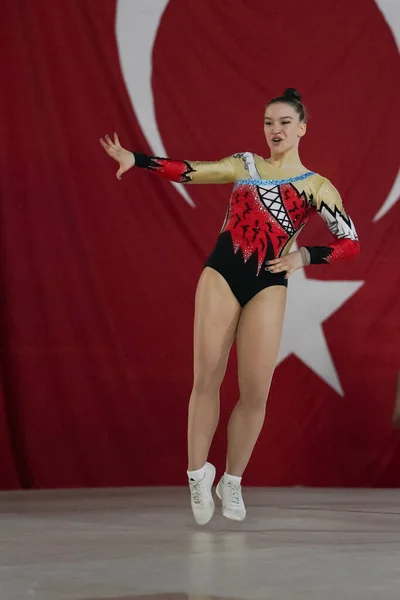 Istanbul Turkey April 2022 Ayse Begum Onbasi Performs Aerobic Gymnastics — ストック写真