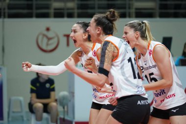 ISTANBUL, TURKEY - APRIL 22, 2022: Hande Baladin in Fenerbahce Opet vs Eczacibasi Dynavit Turkish Sultans League Playoff 1-4 match in Burhan Felek Sport Hall