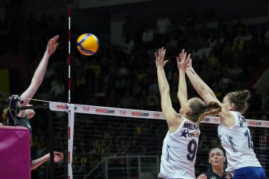 ISTANBUL, TURKEY - MAY 09, 2022: Meliha Ismailoglu and Mina Popovic in action during Fenerbahce Opet vs Vakifbank Turkish Sultans League Playoff Final match in Burhan Felek Sport Hall